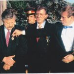 David pinning his Purple Heart on Alexander Rutskoy -Vice President of Russia Alexander Rutskoy